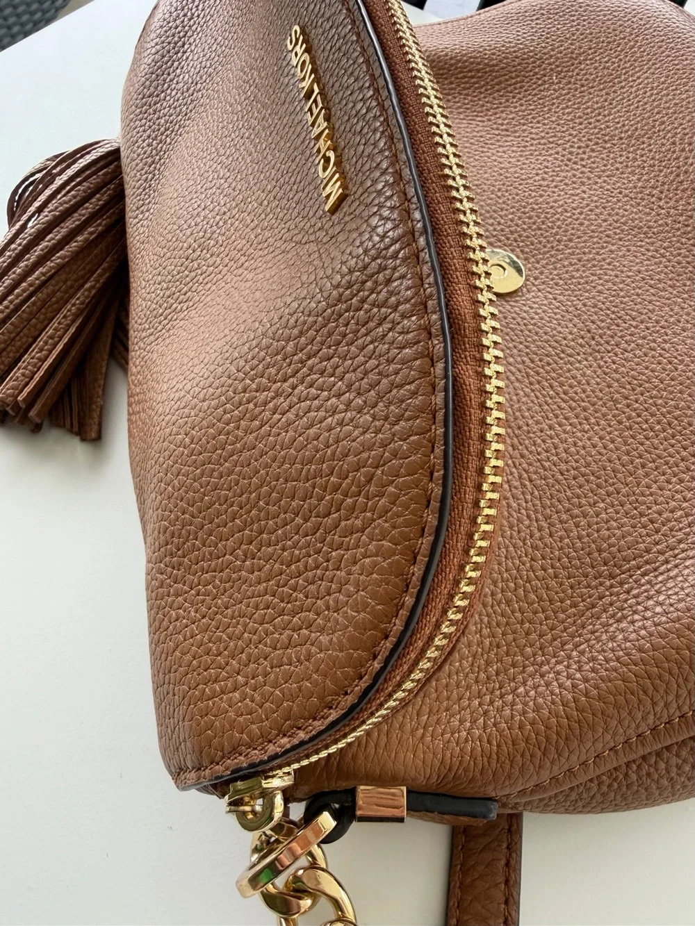 Michael Kors Camel Brown Pebbled Leather Bedford Crossbody Handbag -Tassel/Strap - Picture 10 of 16